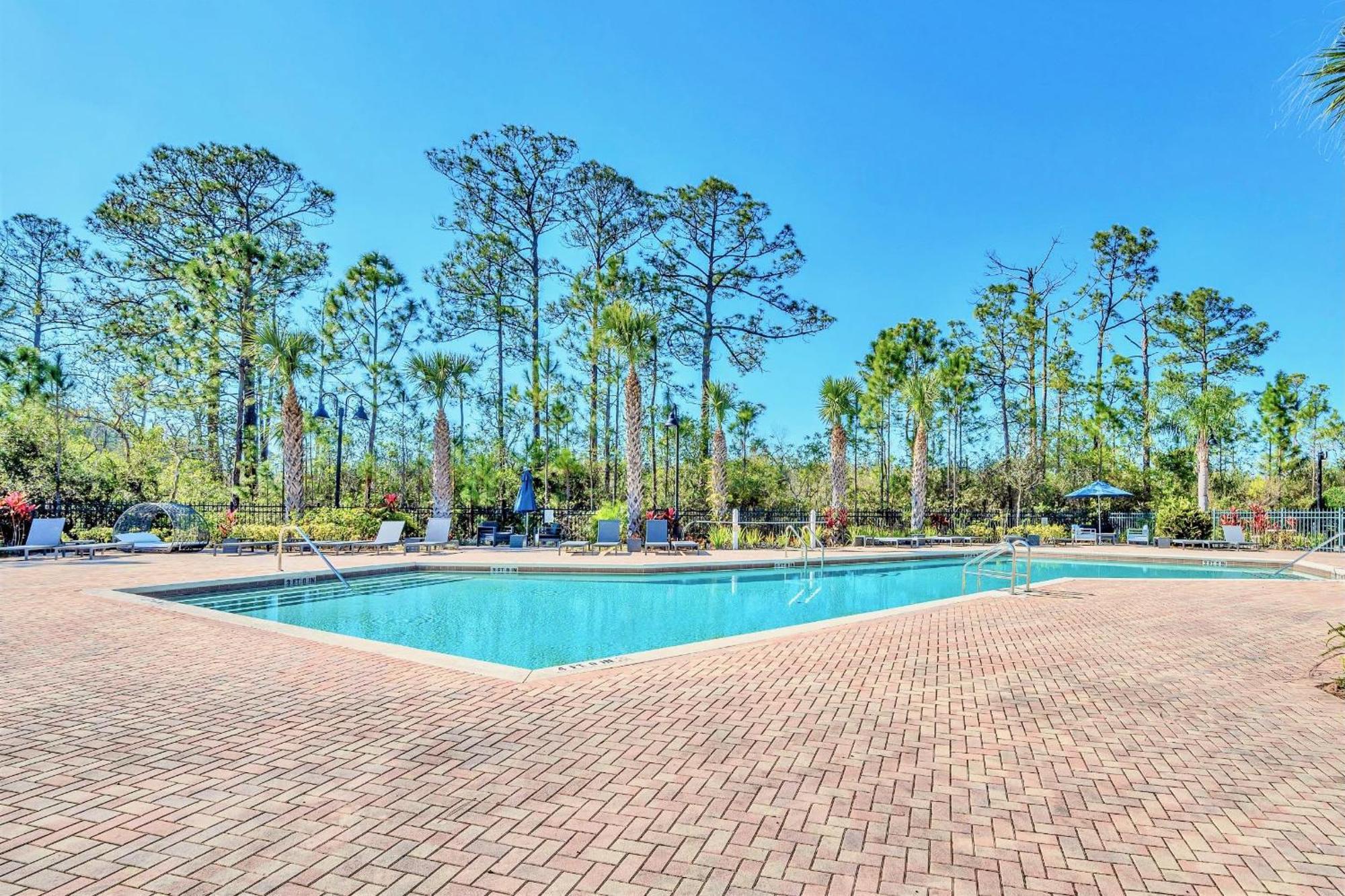 Modern 2Br Condo - Hot Tub And Pool - Near Disney Orlando Zewnętrze zdjęcie