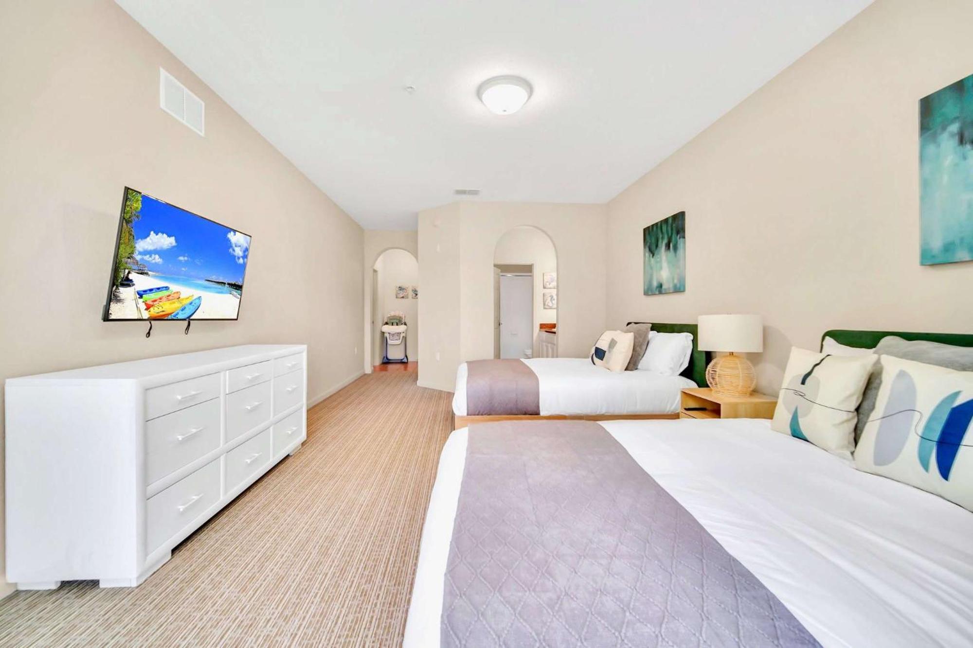 Modern 2Br Condo - Hot Tub And Pool - Near Disney Orlando Zewnętrze zdjęcie