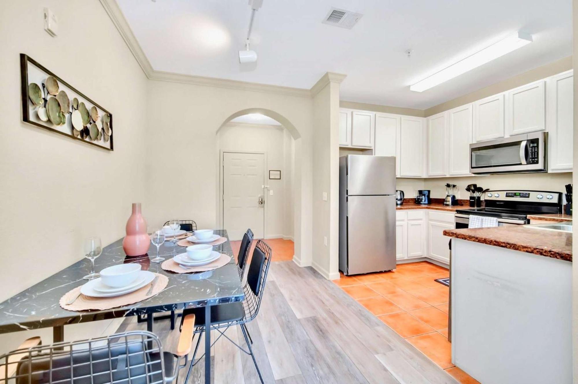 Modern 2Br Condo - Hot Tub And Pool - Near Disney Orlando Zewnętrze zdjęcie